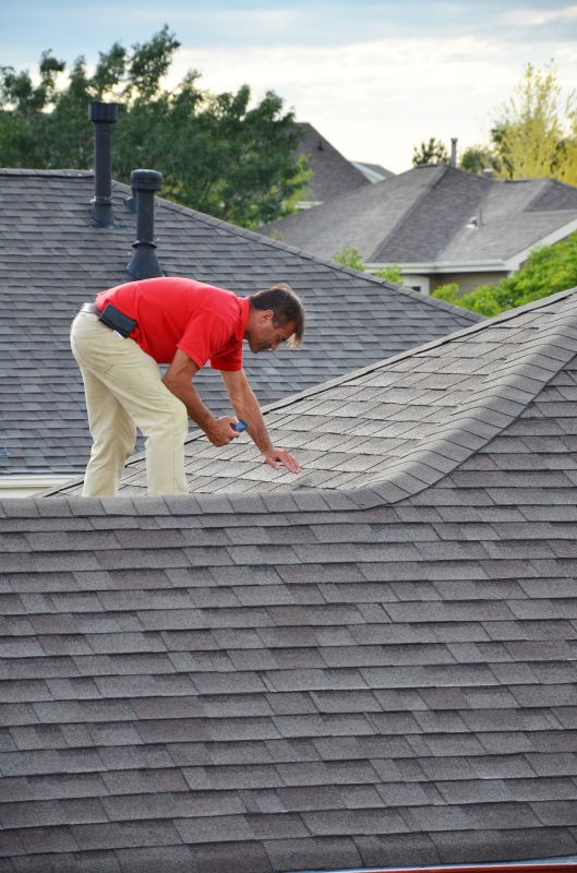 Inspecting Asphalt Shingle Roofs