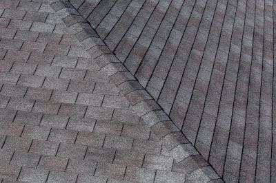 Signs It’s Time For A New Asphalt Shingle Roof Installation
